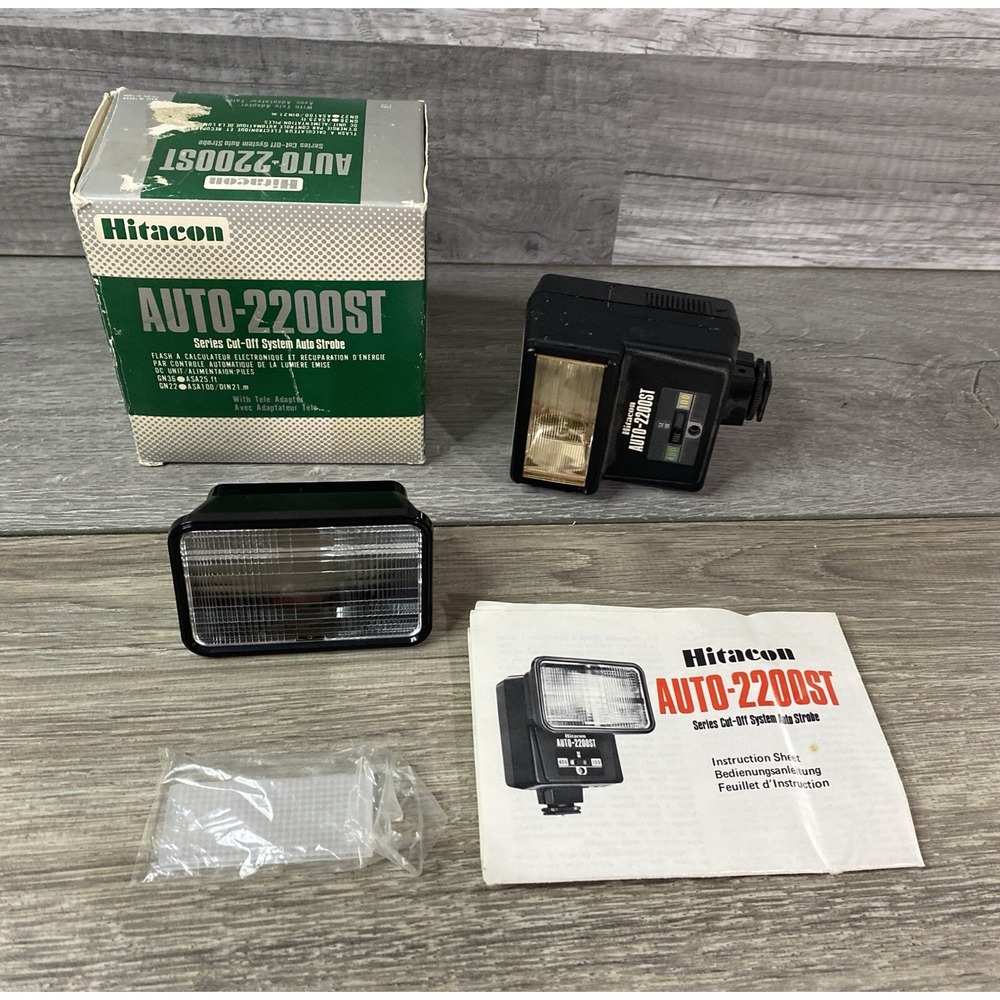 Hitacon AUTO-2200ST Auto Strobe Flash Unit Black Good With Box and Manual